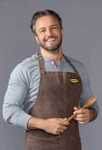 Bio profile offAnthony Bar